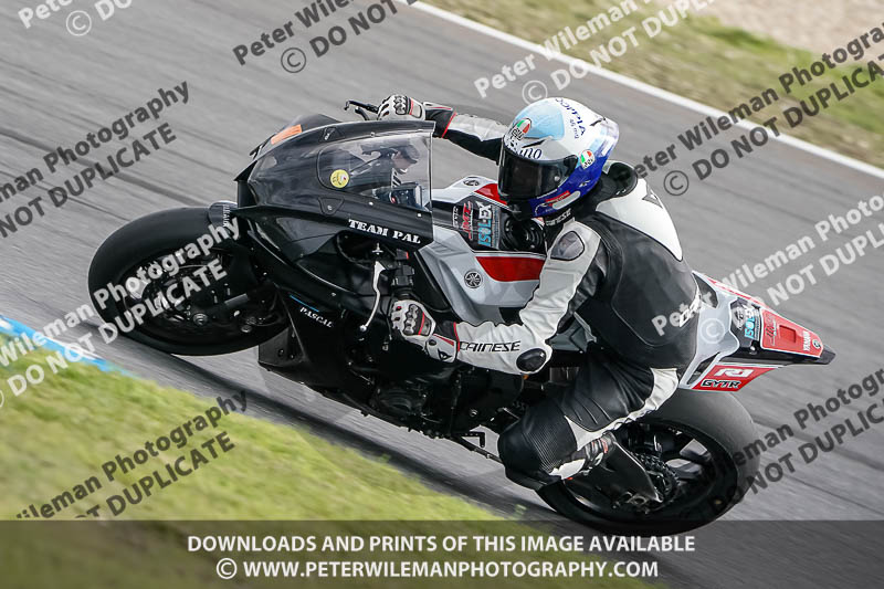 estoril;event digital images;motorbikes;no limits;peter wileman photography;portugal;trackday;trackday digital images